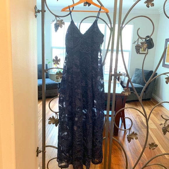 Dress the Population Dresses & Skirts - Dress the Population Florence Woven Overlay Maxi
